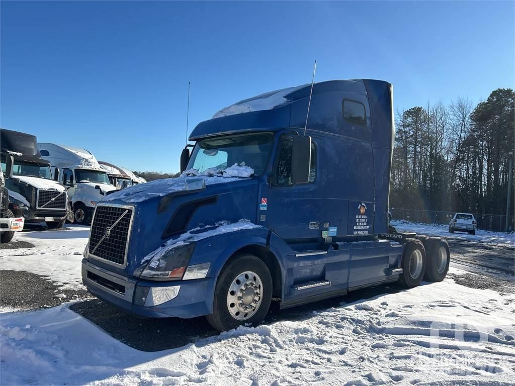 Volvo VNL670 Седельные тягачи