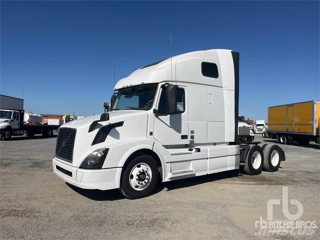 Volvo VNL670 Седельные тягачи