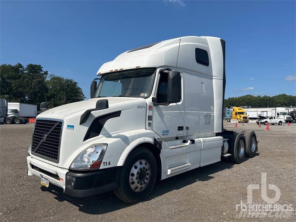 Volvo VNL670 Седельные тягачи