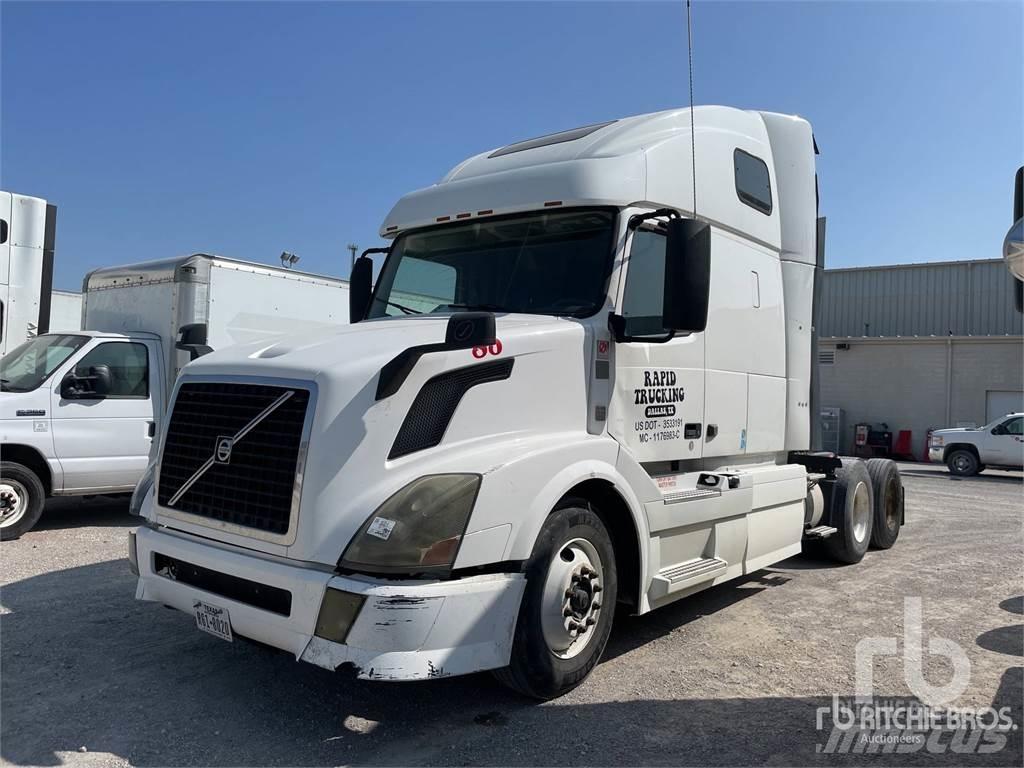 Volvo VNL670 Седельные тягачи