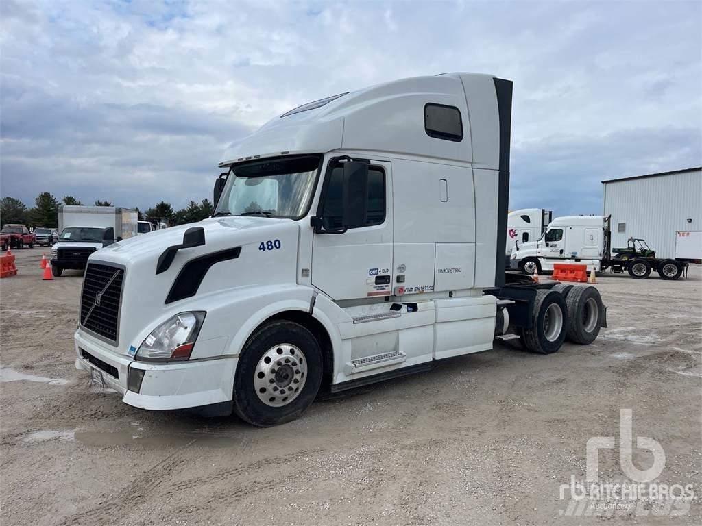 Volvo VNL670 Седельные тягачи