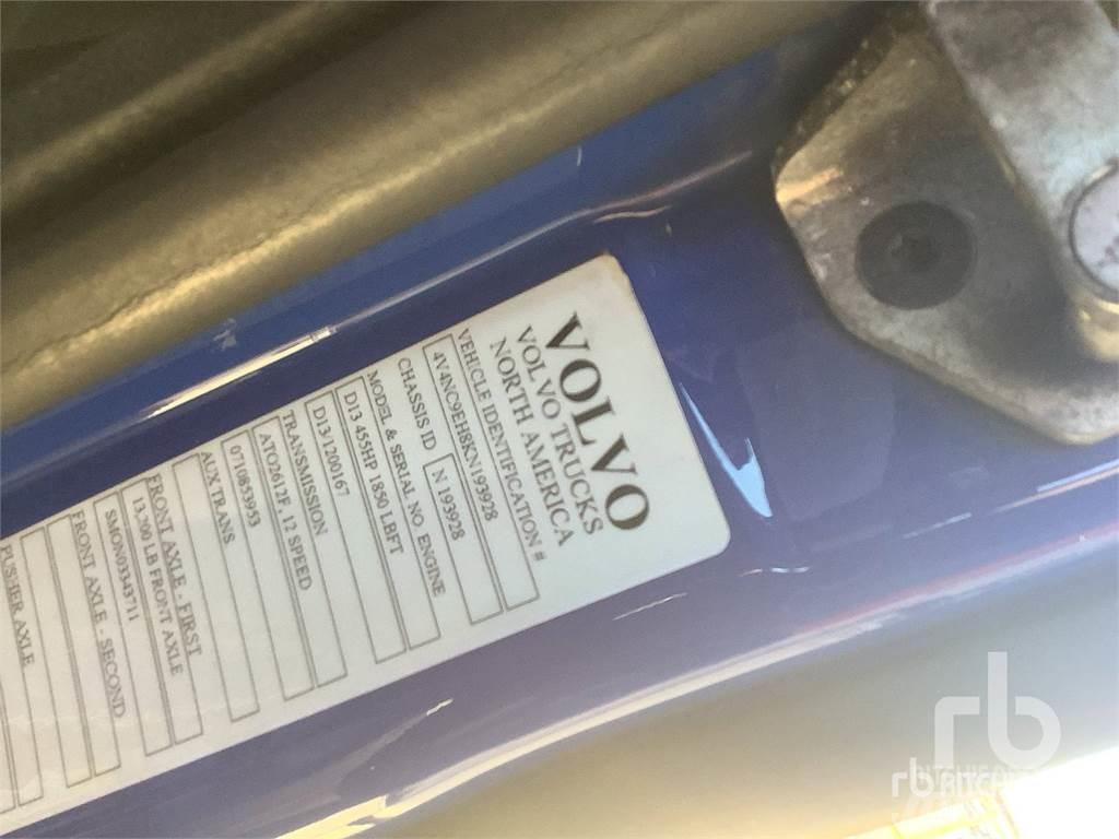 Volvo VNL760 Седельные тягачи