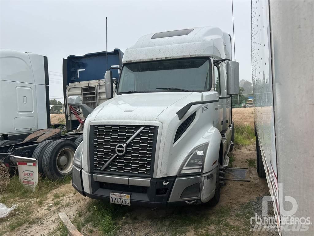 Volvo VNL760 Седельные тягачи