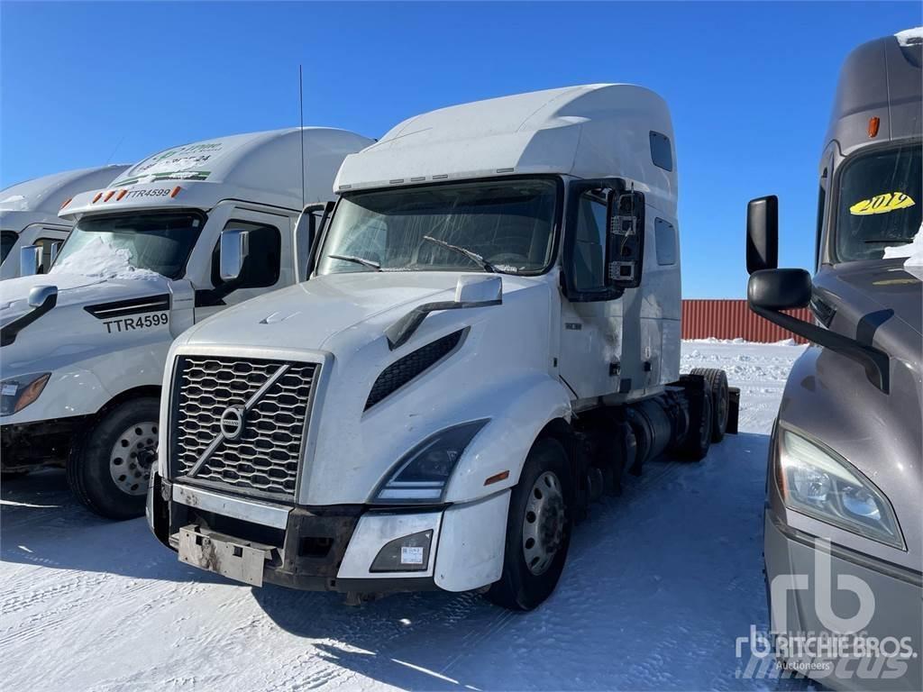 Volvo VNL760 Седельные тягачи