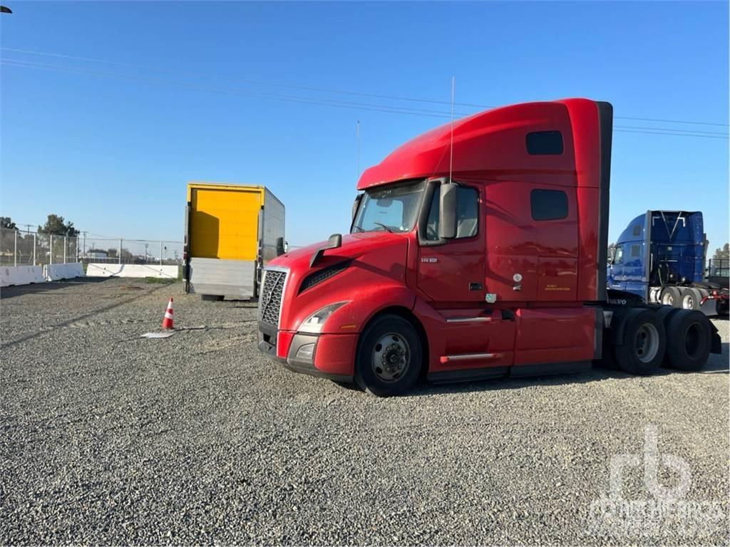 Volvo VNL760 Седельные тягачи