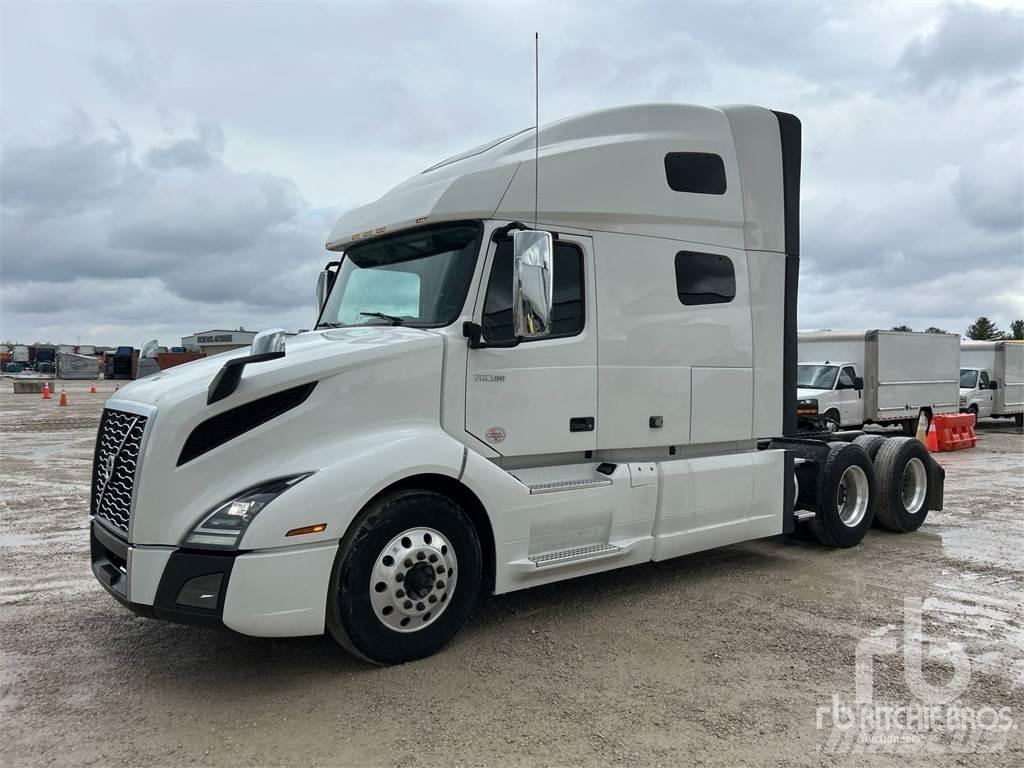 Volvo VNL760 Седельные тягачи