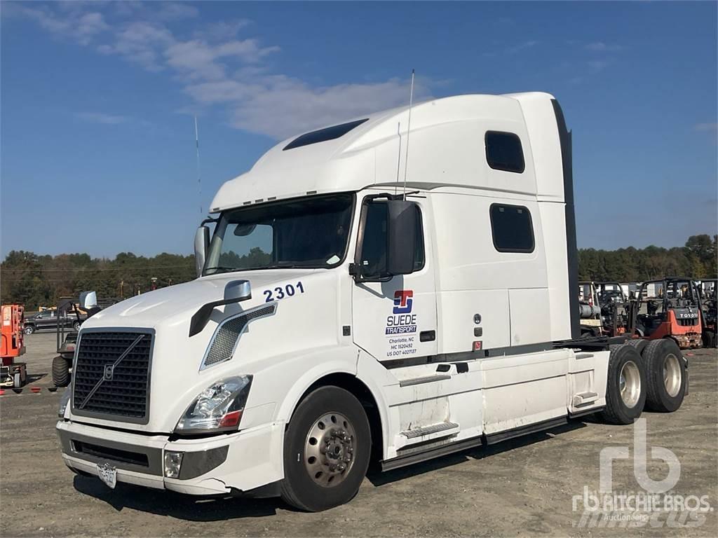 Volvo VNL780 Седельные тягачи