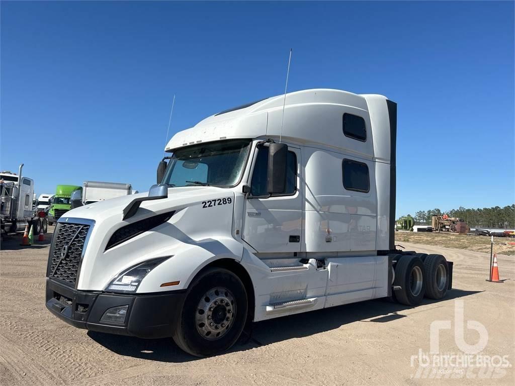 Volvo VNL860 Седельные тягачи