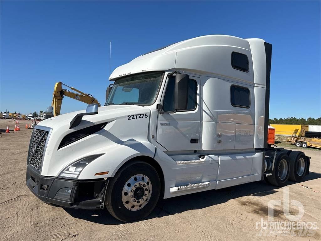Volvo VNL860 Седельные тягачи