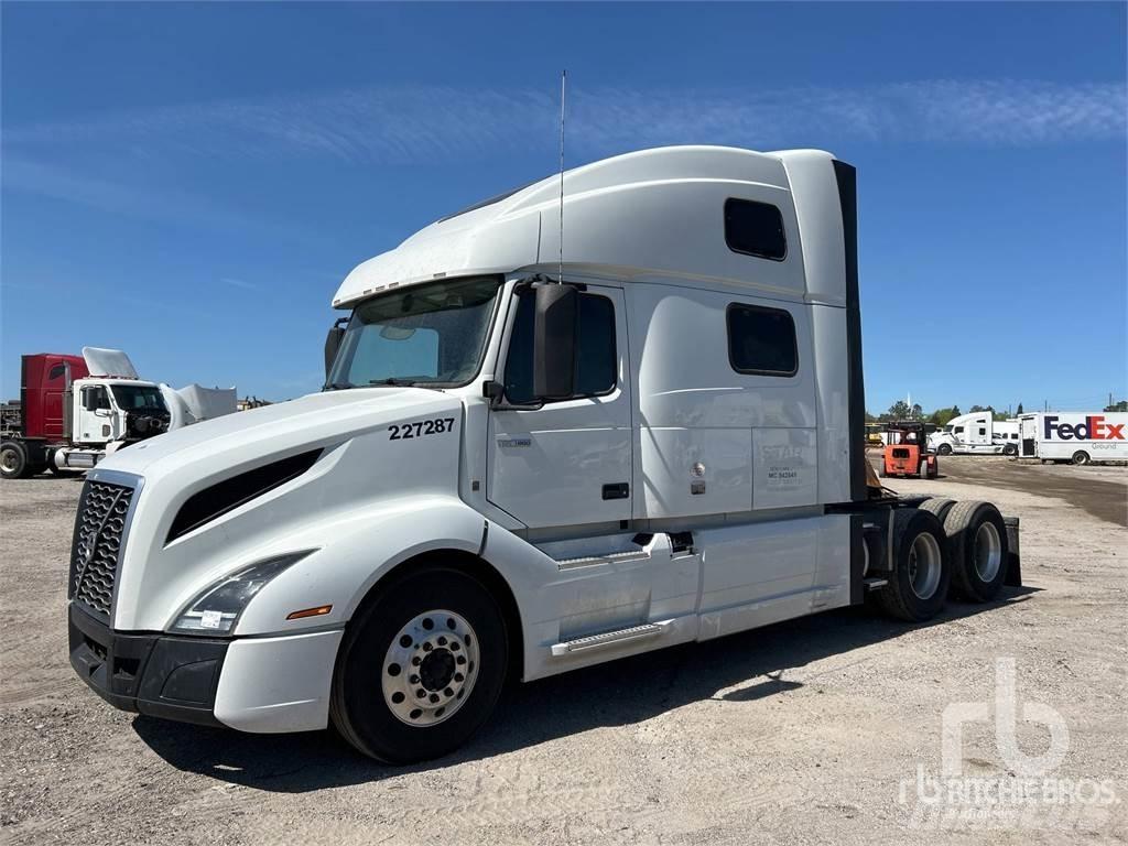Volvo VNL860 Седельные тягачи