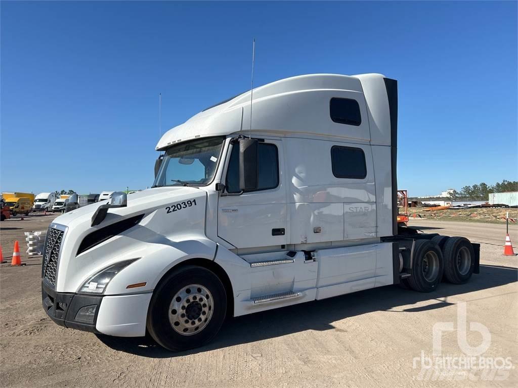 Volvo VNL860 Седельные тягачи