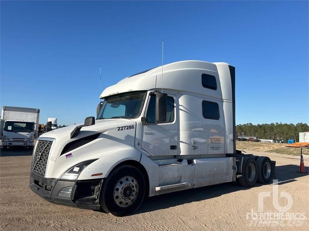 Volvo VNL860 Седельные тягачи