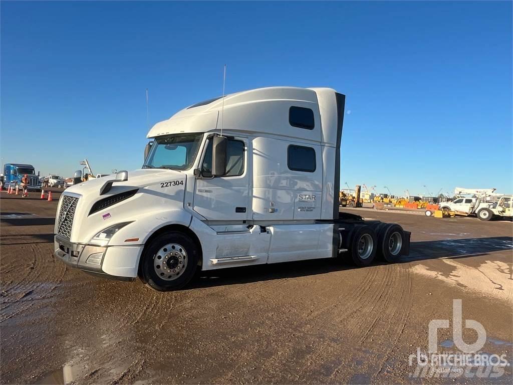 Volvo VNL860 Седельные тягачи