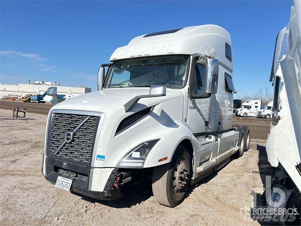 Volvo VNL860 Седельные тягачи