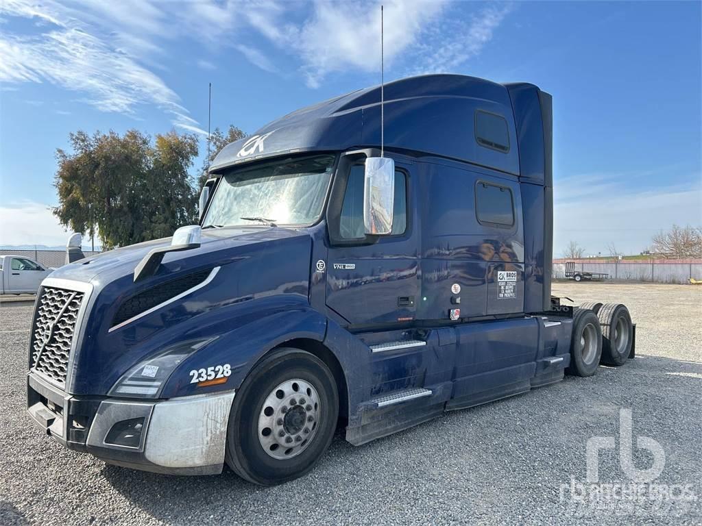 Volvo VNL860 Седельные тягачи