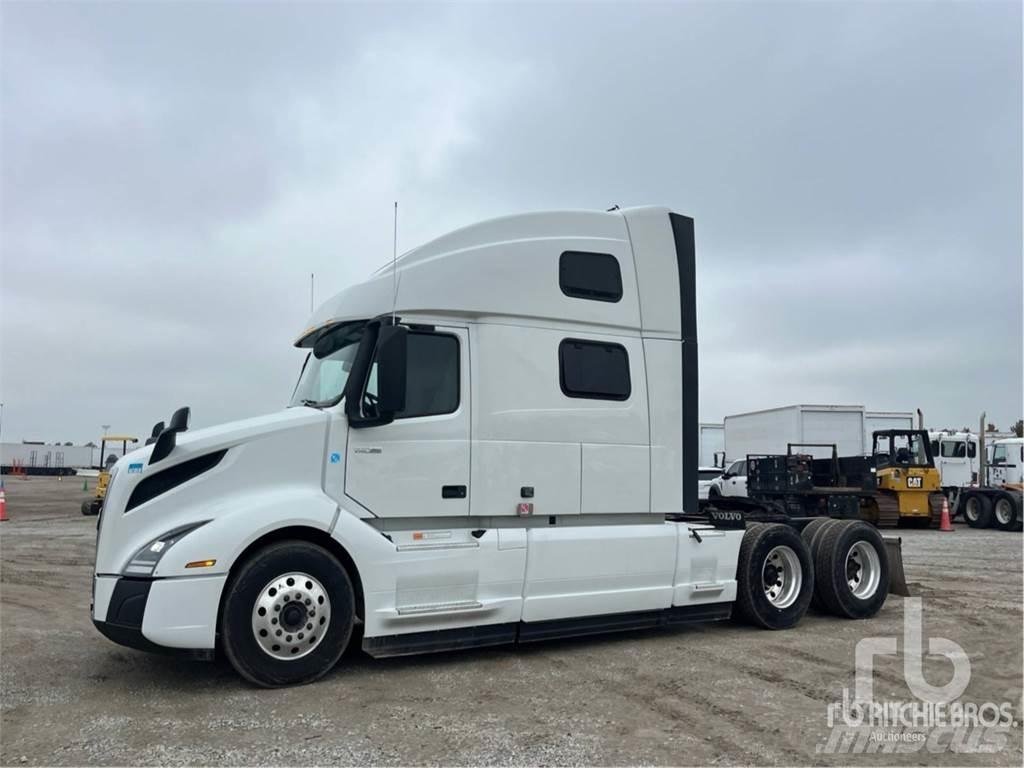 Volvo VNL860 Седельные тягачи