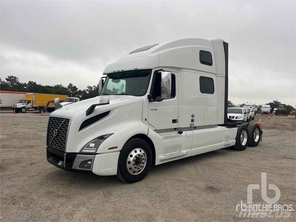 Volvo VNL860 Седельные тягачи
