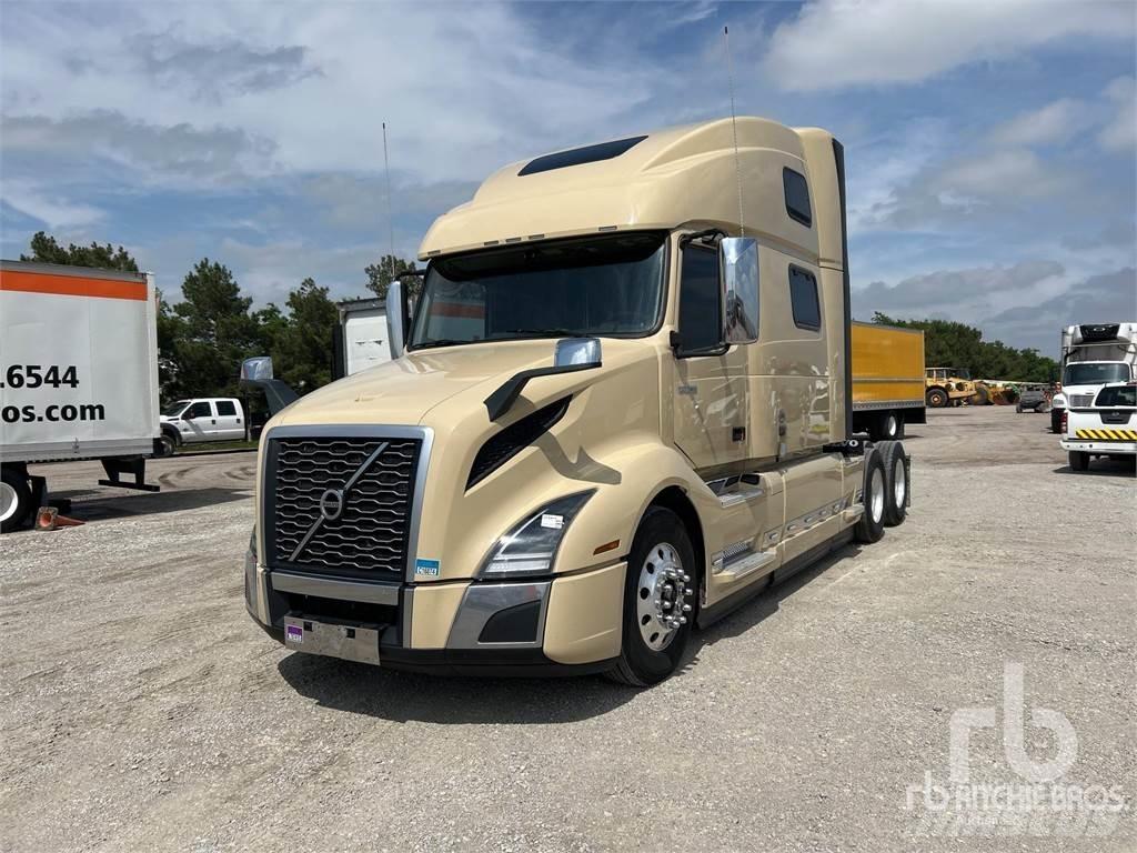 Volvo VNL860 Седельные тягачи