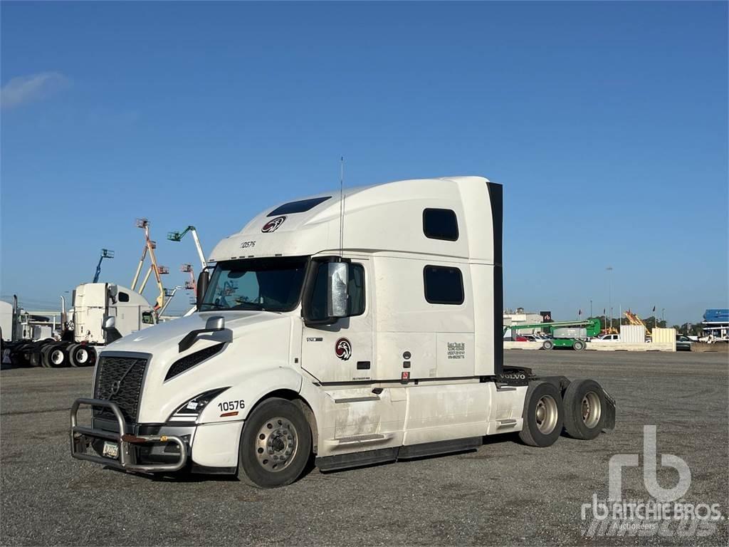Volvo VNL860 Седельные тягачи