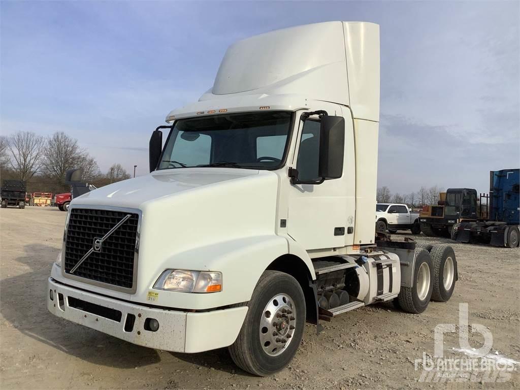 Volvo VNM Седельные тягачи