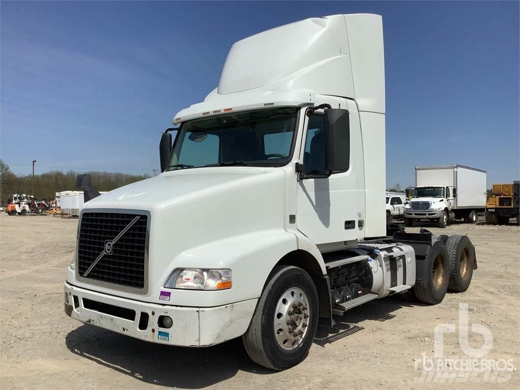 Volvo VNM Седельные тягачи