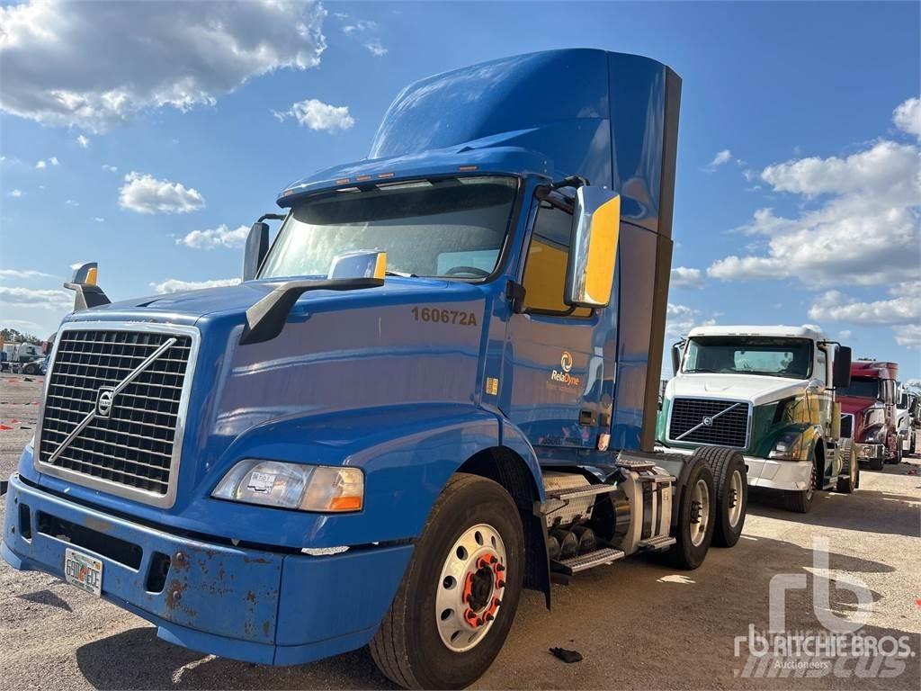 Volvo VNM200 Седельные тягачи