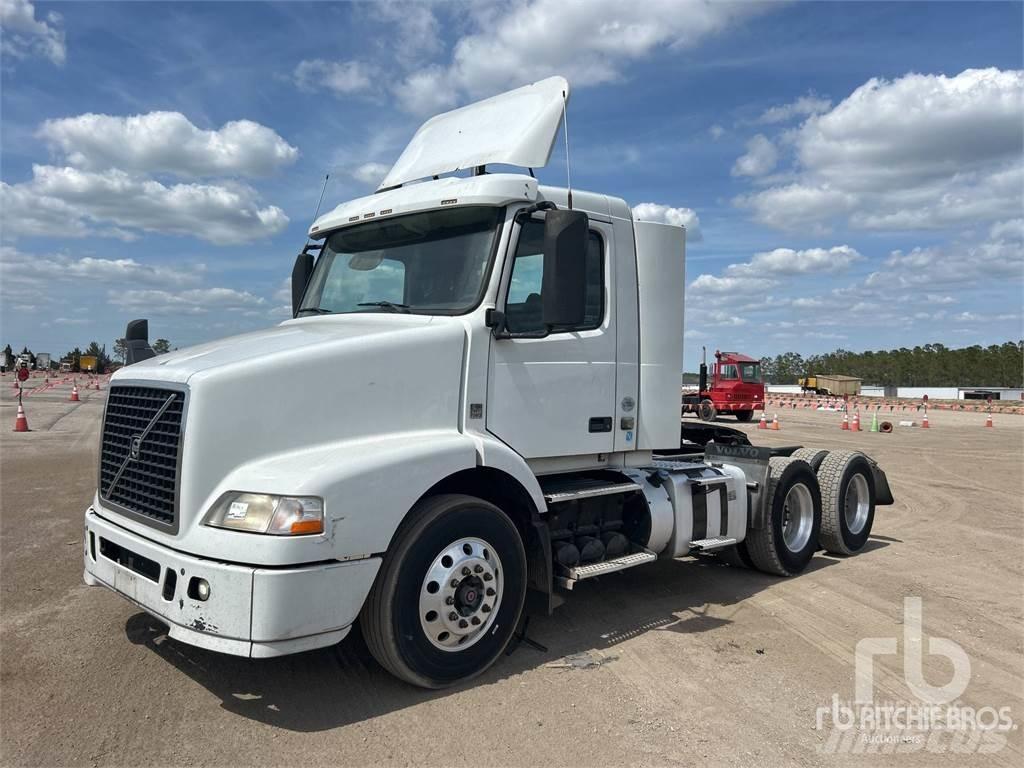 Volvo VNM200 Седельные тягачи