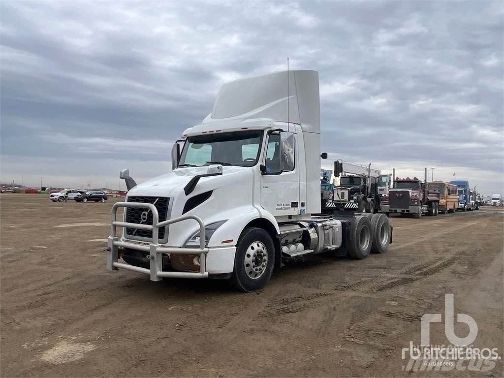 Volvo VNR Седельные тягачи