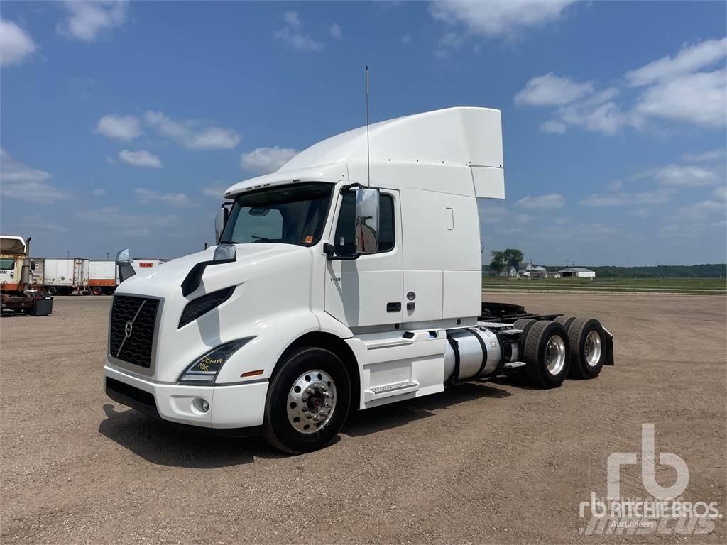 Volvo VNR Седельные тягачи