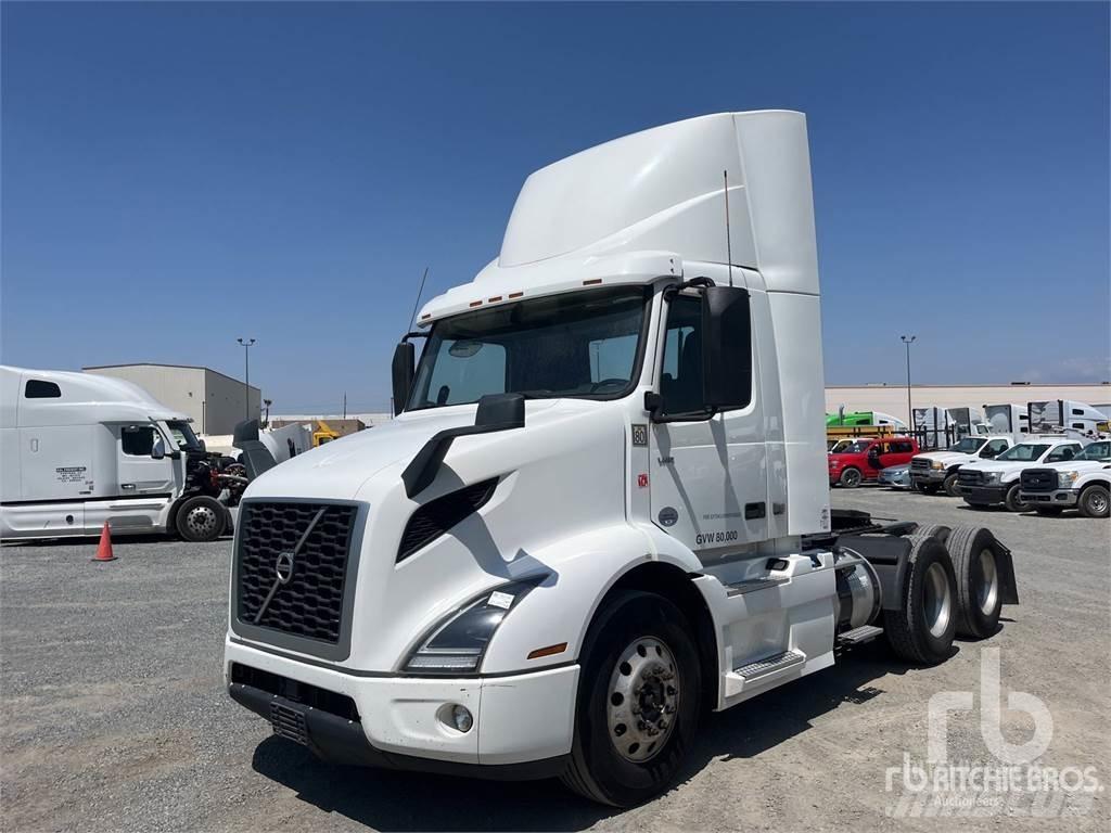 Volvo VNR300 Седельные тягачи