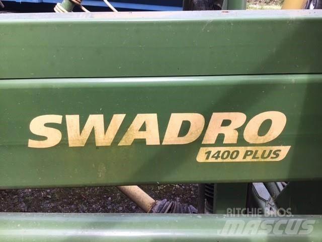 Krone 1400+ Грабли-ворошилки