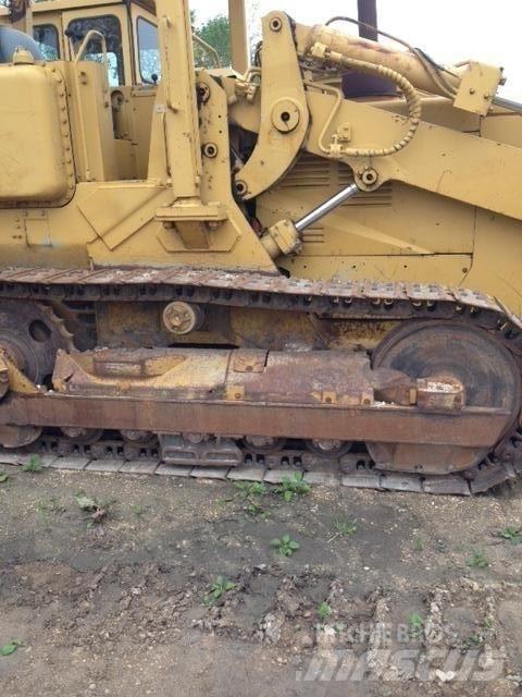 CAT 941B Гусеничные фронтальные погрузчики