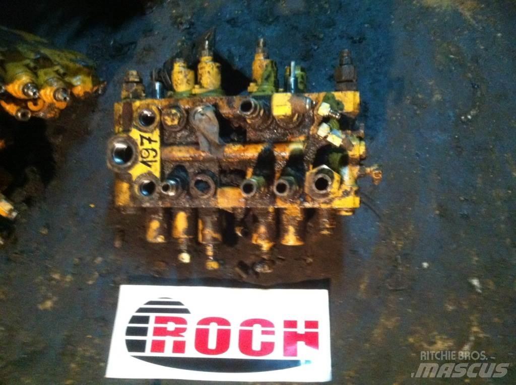 Komatsu BRAK OZNACZEŃ Гидравлическая система