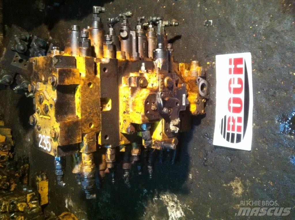 Komatsu BRAK OZNACZEŃ Гидравлическая система