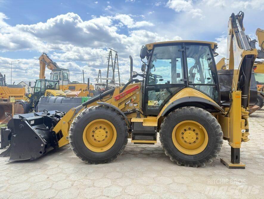 CAT 444F Экскаваторы-погрузчики