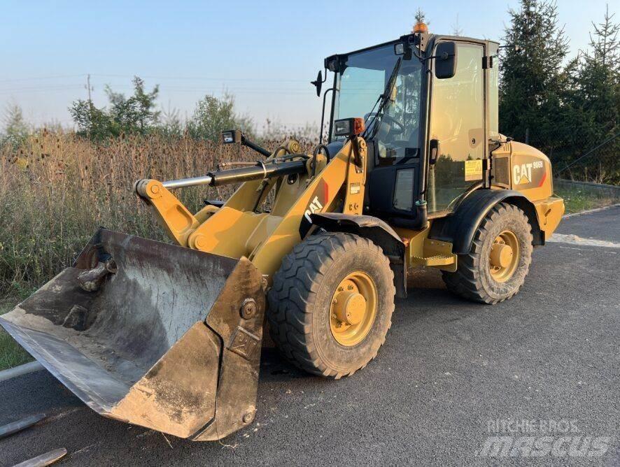 CAT 906H Универсальные фронтальные погрузчики
