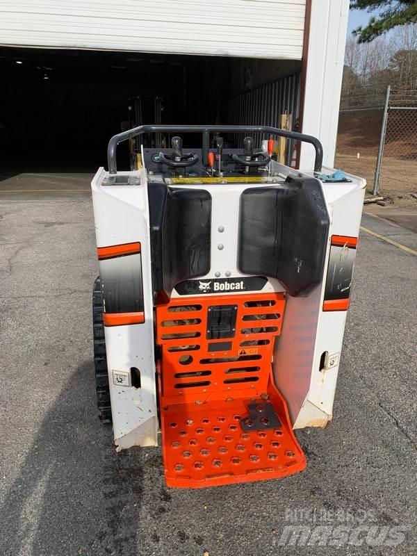 Bobcat MT100 Гусеничные фронтальные погрузчики