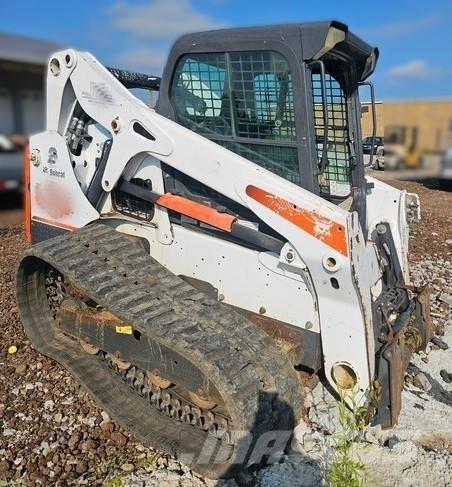 Bobcat T650 Гусеничные фронтальные погрузчики