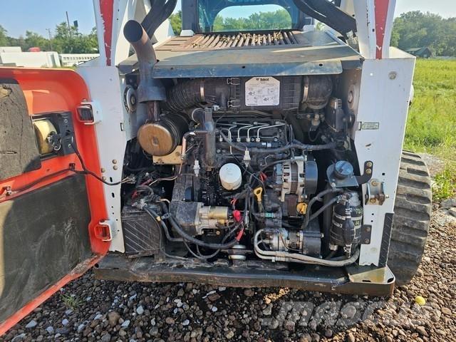 Bobcat T650 Гусеничные фронтальные погрузчики