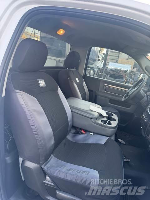 Dodge Ram 2500 Грузовые эвакуаторы