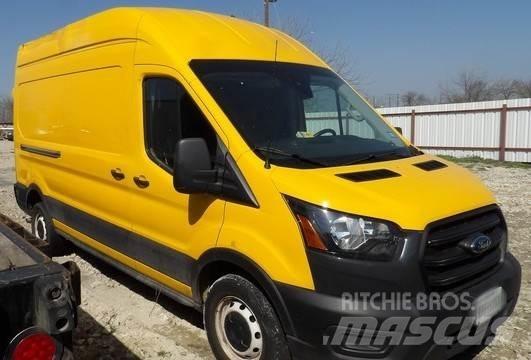 Ford Transit 250 Специальные грузовики