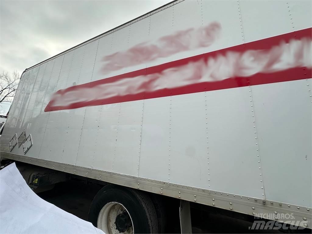 Freightliner M2 Грузовики-Фургоны