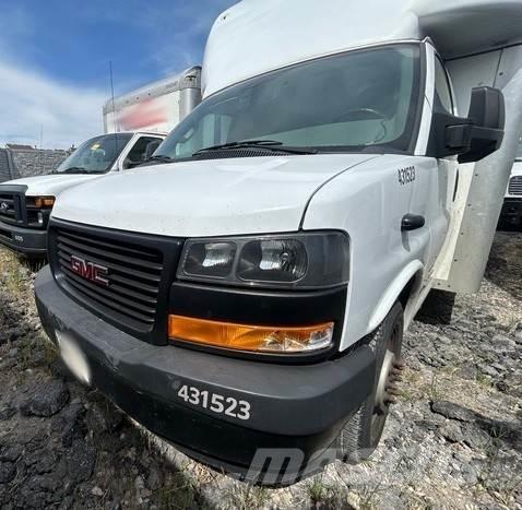 GMC Savana 4500 Грузовики-Фургоны