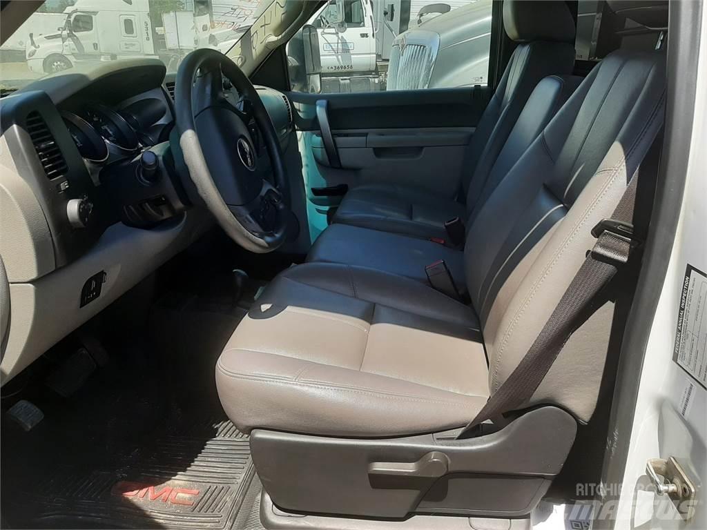 GMC Sierra 3500 Специальные грузовики