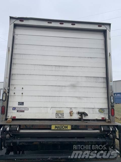Hino 268 Грузовики-Фургоны