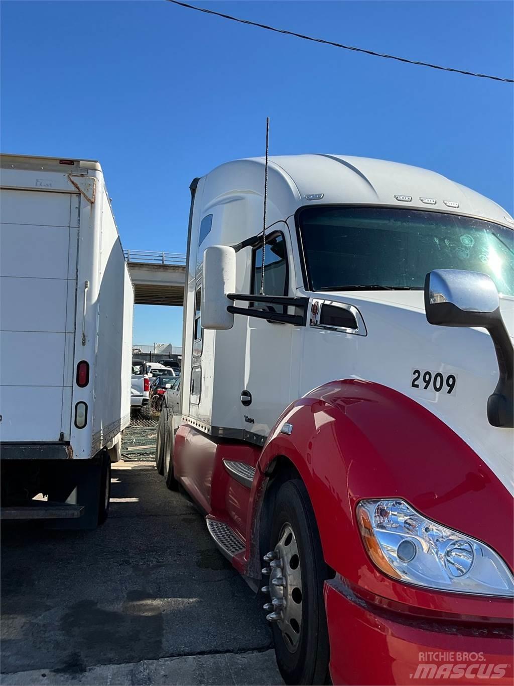 Kenworth T680 Седельные тягачи