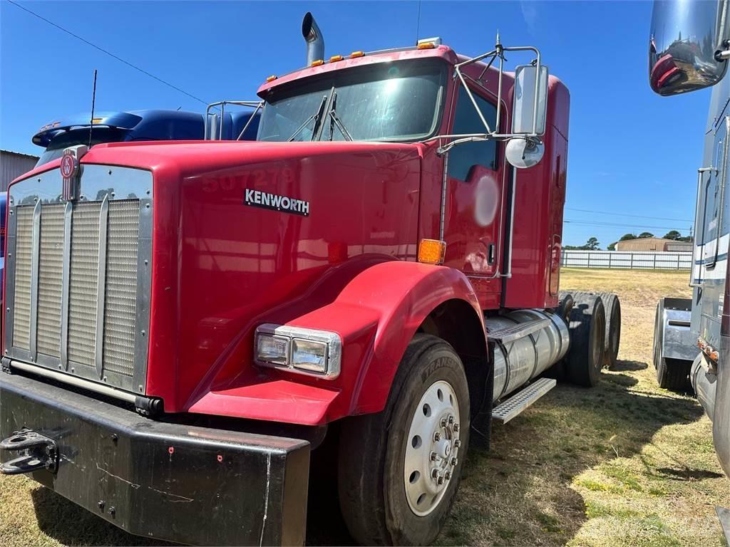 Kenworth T800 Седельные тягачи