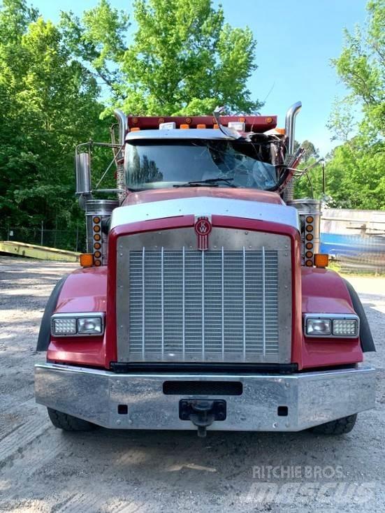 Kenworth T800 Грузовики-Самосвалы