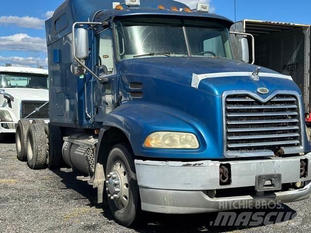 Mack CXN613 Седельные тягачи