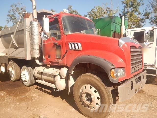 Mack GU713 Грузовики-Самосвалы